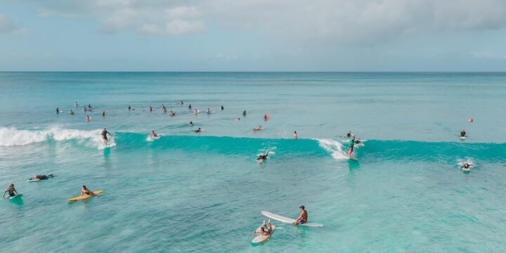 Where is the Best Place to Learn to Surf in America?
